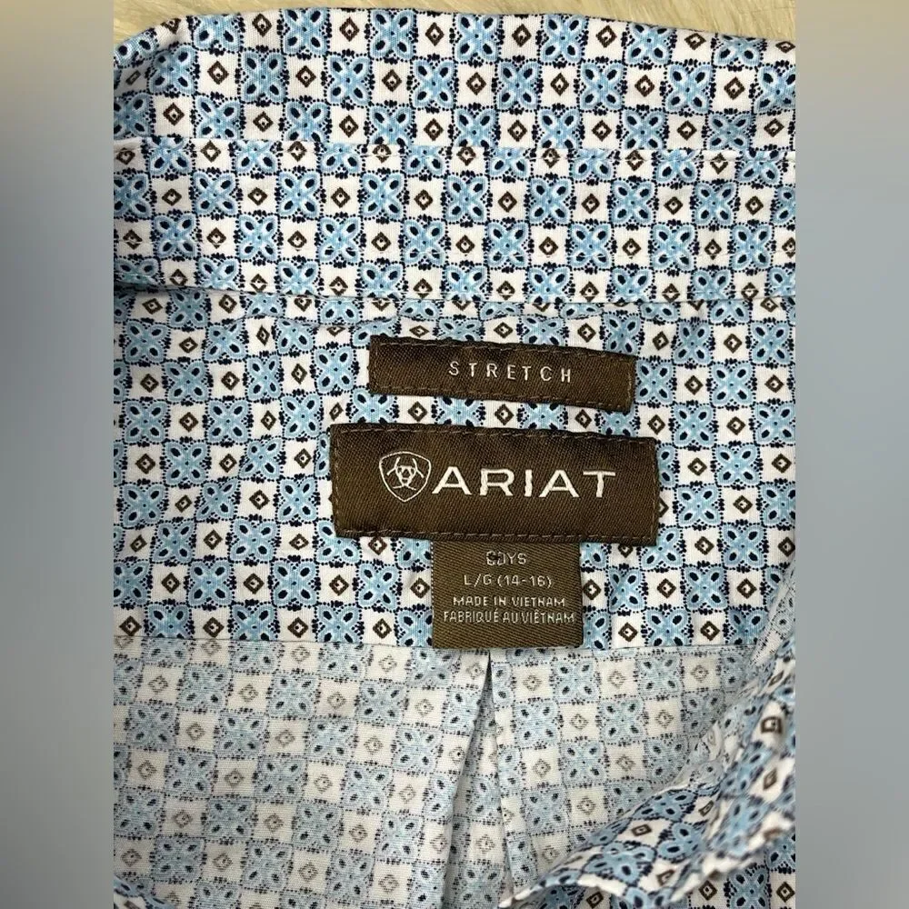 Ariat stretch geo print long sleeved button down western shirt Sz large (14-16)